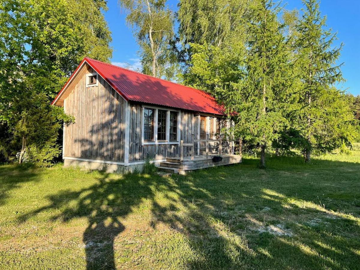 Just Lodges Orissaare Экстерьер фото